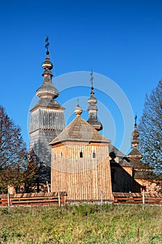 Ladomírova, Artikulární kostel