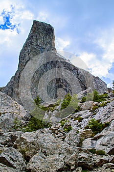 Lady's stones cliff