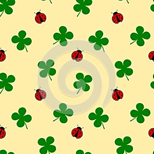 Ladybug and four leaf clover seamless pattern good luck illustration