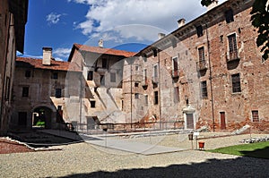 Lagnasco medieval castle, Piemonte, Italy photo