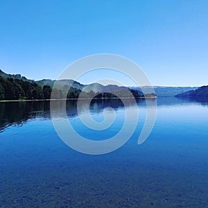 Lago cristalino photo