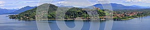 LAGO MAGGIORE E ROCCA DI ANGERA, ITALIA photo