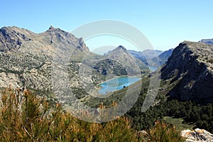 Lake cuber and puig mayor