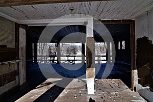 Lake house entrance on the lake Matthiessen State Park Illinois