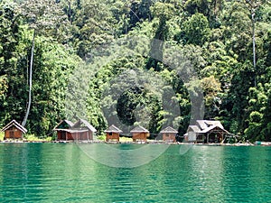 Lake huts village, Khao Sok