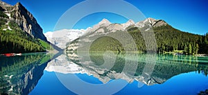 Lake Louise panorama