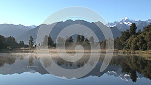 lake matheson in New-Zealand