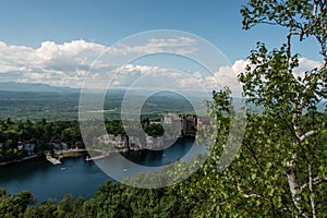 Lake Mohonk in the summer