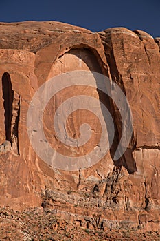 Lake Powell Arches and Cliffs