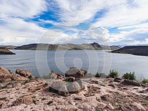 Lake titicaca located on border of peru and bolivia