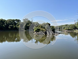 Lake Veliki Sakadas and floodplain forests, Kopacki rit Nature Park - Kopacevo, Croatia / Jezero Veliki SakadaÅ¡ i poplavne Å¡ume