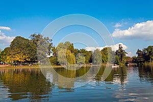 Lake in the Vincennes Forest