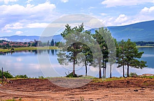 Lake of Vinuesa photo