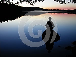 Lake yoga