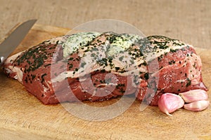 Lamb joint with garlic and herbs