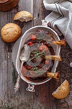 Lamb shank braised in tomato sauce, top view