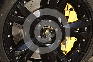 Lamborghini brakes