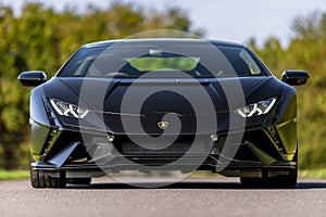 Lamborghini Huracan Technica Supercar