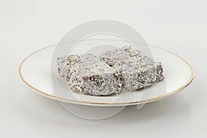 Lamington cake fingers