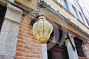 Lamp in the streets of Veneza