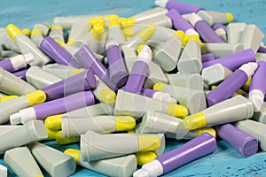 Lancets are indicated for home and hospital use photo