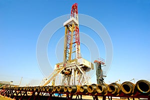 Land drilling rig