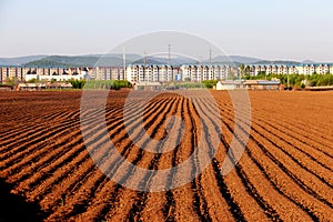 Land ridge vertical and horizontal