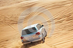 Landcruiser in Desert Safari