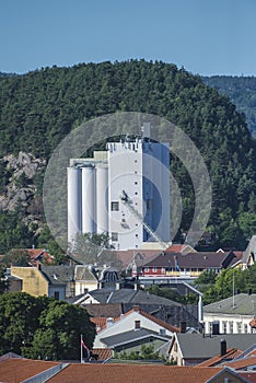 Landmark, halden grain silo