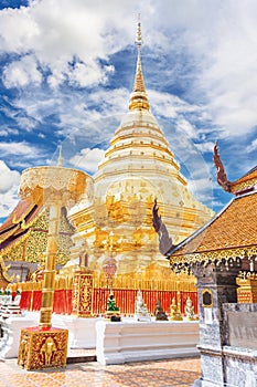 Landmarks, important tourist attractions in Chiang Mai, Phra That Doi Suthep, large golden pagoda at Thailand