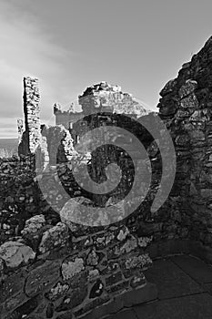 Landmarks of Scotland - Urquhart Castle