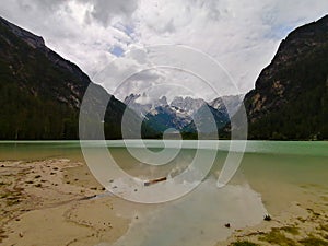 landro lake italy