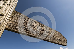 Sign Coast Path in Cornwall