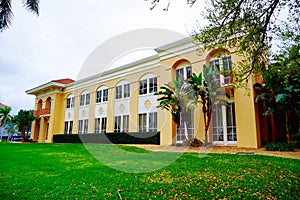 The landscape of Bradenton city hall