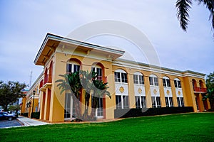 The landscape of Bradenton city hall