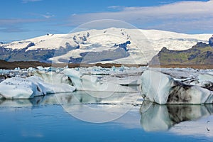 Landscape in Iceland / VatnajÃ¶kull Glacier / JÃ¶kulsÃ¡rlÃ³n