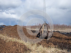 Peat mining bog, Peat mining machinery