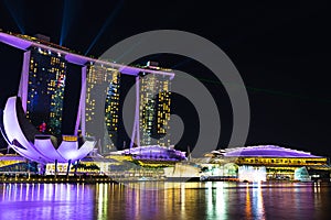 Landscape of Singapore Marina Bay hotel and art science museum