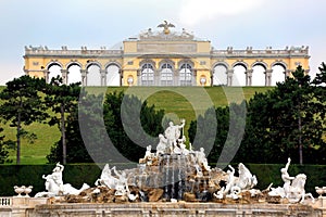 Landscape view of tbe SchÃÂ¶nbrunn Palace Gloriette including the garden and fountain