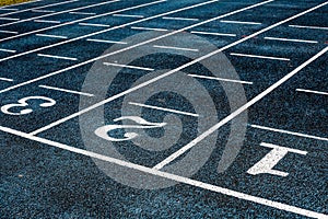 Lanes  on the track field, 1,2,3, one, two three number
