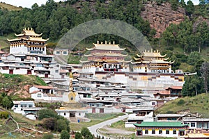 LANGMUSI, CHINA - SEP 25 2014: Sertri Gompa (Dacanglangmu Saichisi). a famous Lamasery in Langmusi, Gansu, China.