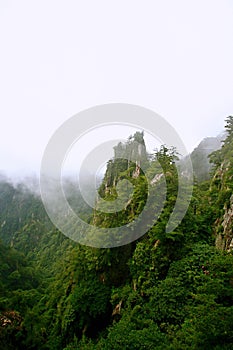 Laojun Mountain in Luoyang