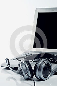 Laptop & Headphone