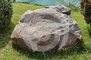 Larg stones for decorating