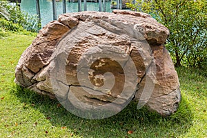 Larg stones for decorating