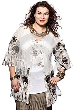 Large build caucasian woman spring summer fashion