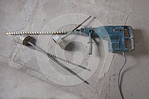 Large electric hammer drill