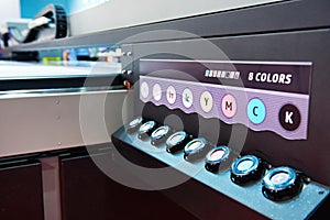 Large Format UV Flatbed Printer