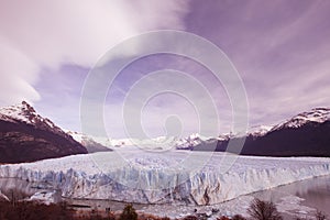 Large glacier photo