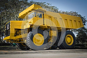 Large haul truck